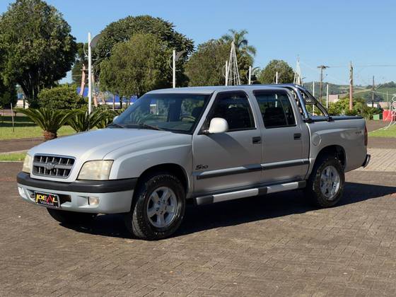 CHEVROLET S10 2.8 STD 4X4 CD 12V TURBO INTERCOOLER DIESEL 4P MANUAL